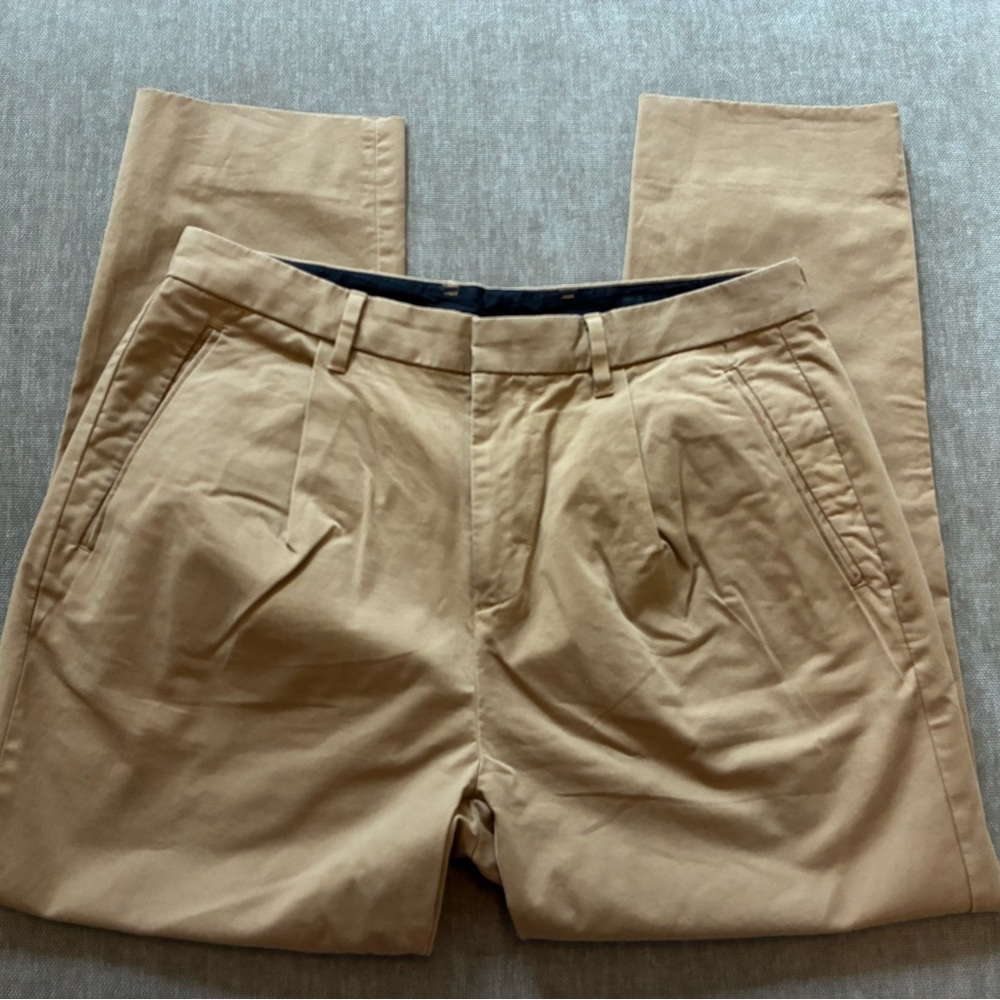 Bonobos Pleated Chinos